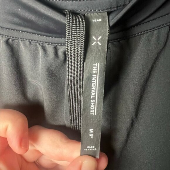 Ten Thousand Interval Short Mens Size Medium 9" Black Lined athletic shorts - Picture 6 of 6